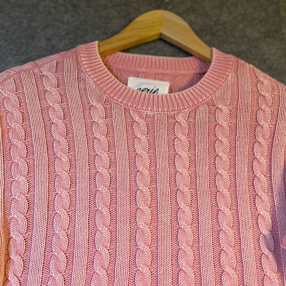 Aerie Pink Cable Knit Sweater XS Soft Cozy Pastel Knit Pullover